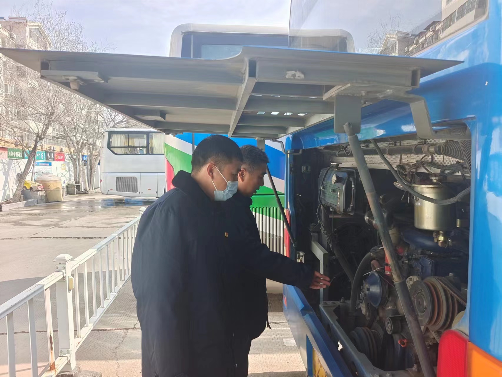 公交集團公交事業一部積極開展“事故隱患排查月”活動