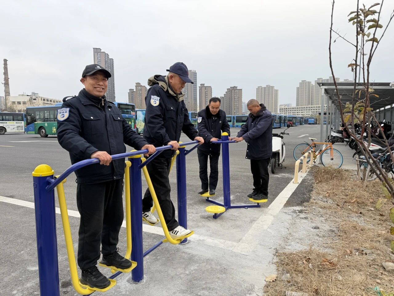 【我為一線辦實事】健身器材進公交場站，關懷舉措暖一線職工