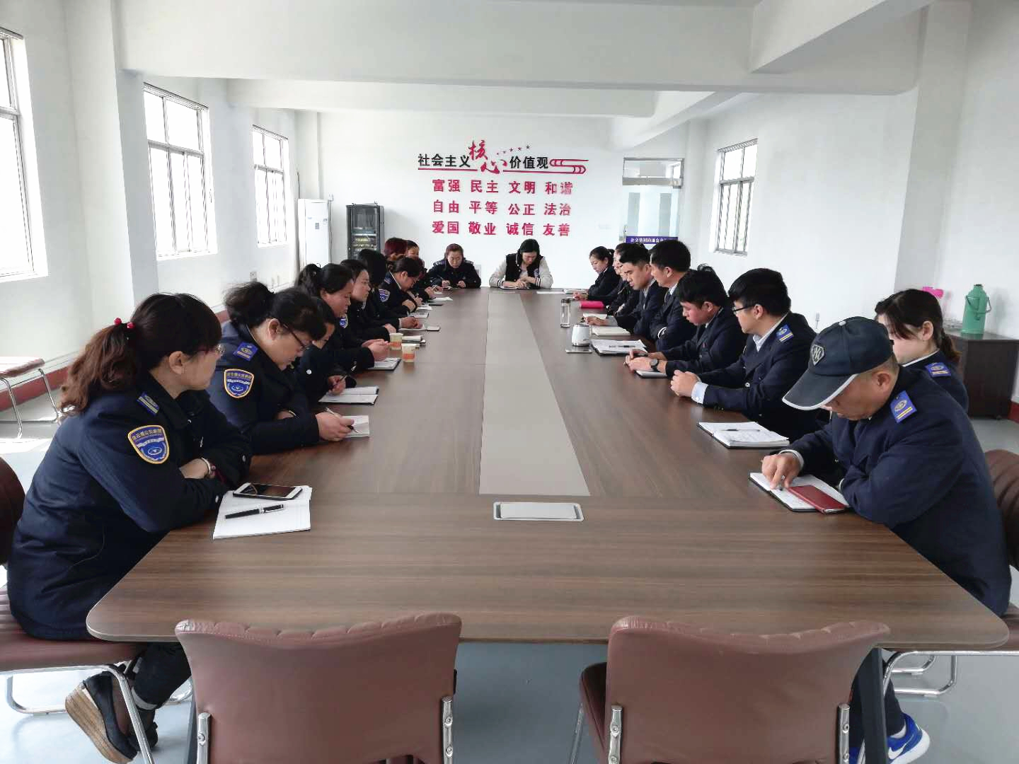 公交集團海通公交公司召開“五一”小長假工作部署會