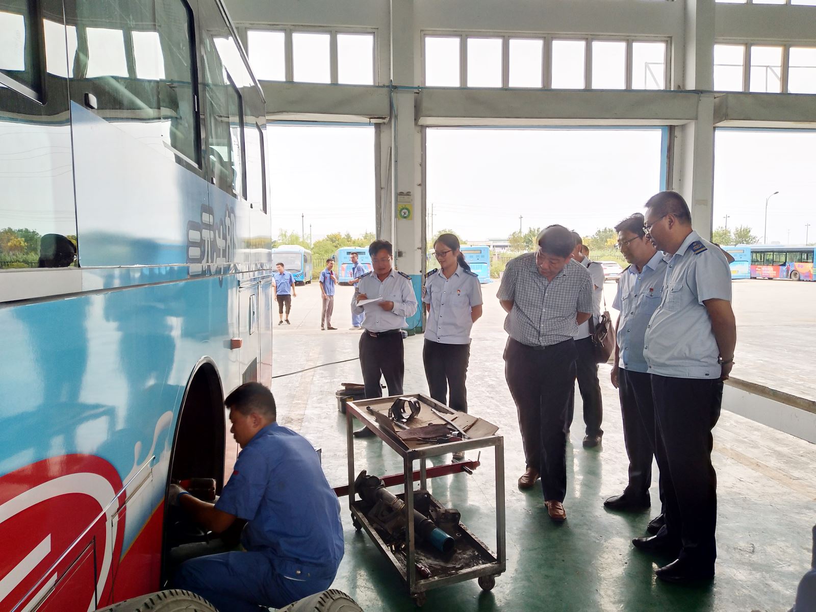 公交集團(tuán)修理工維修技能勞動(dòng)競賽圓滿落幕