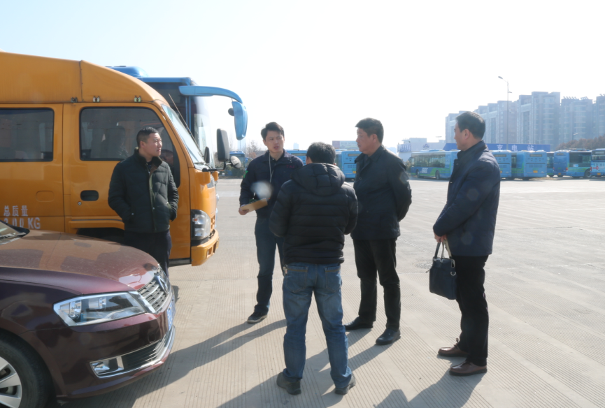 海通公交公司開展專項(xiàng)安全檢查