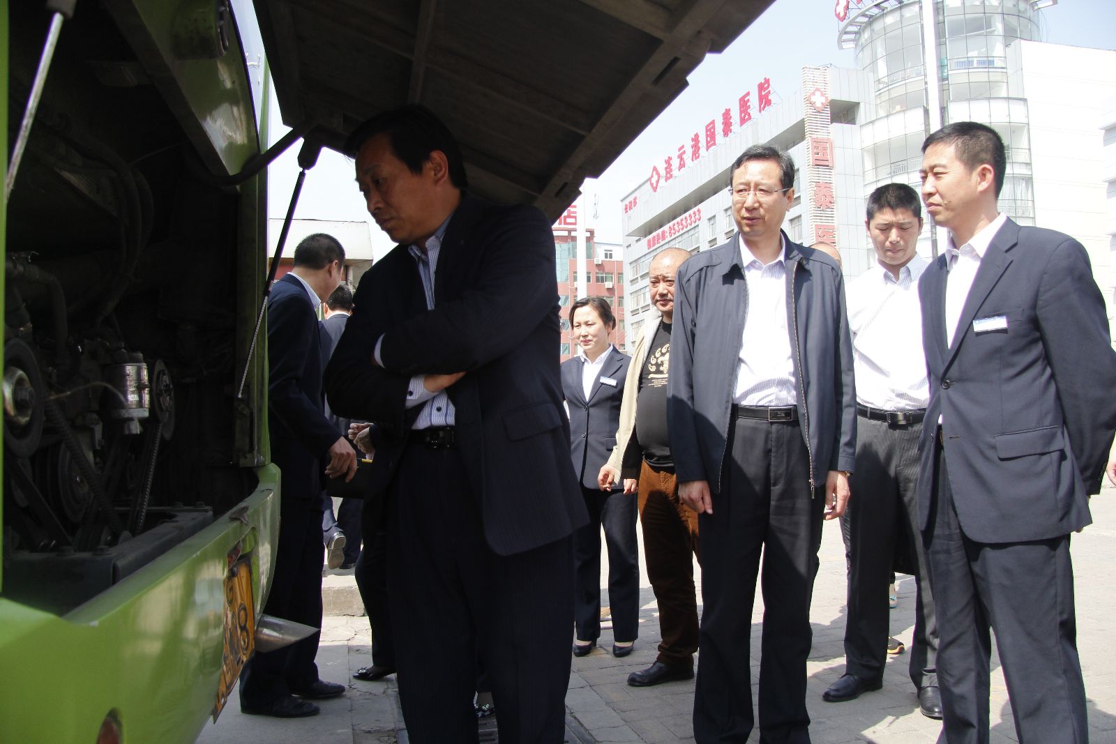 海通公交召開“雙基”提升工作現(xiàn)場會(huì)