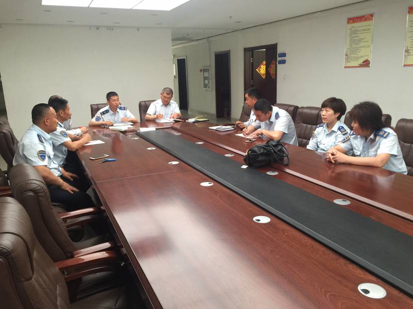 公交集團快速公司召開機務(wù)工作會議