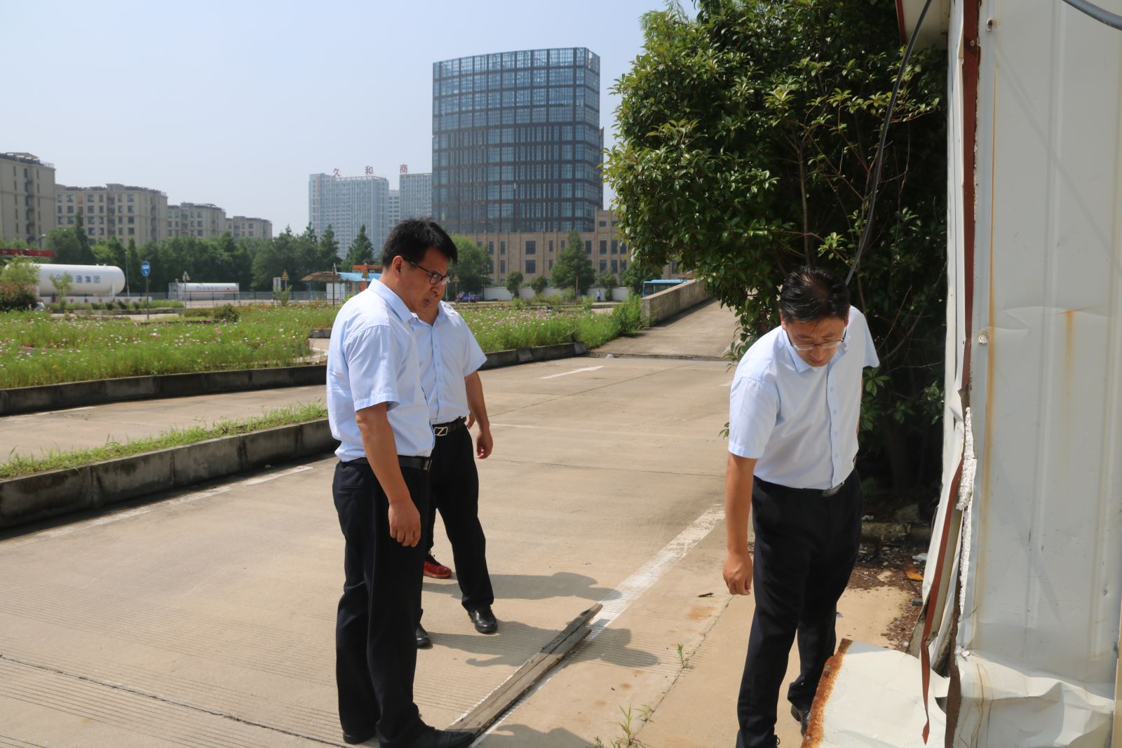 鞏固創(chuàng)文成果，形成長效管理機(jī)制——公交集團(tuán)持續(xù)開展創(chuàng)文創(chuàng)衛(wèi)專項(xiàng)督查